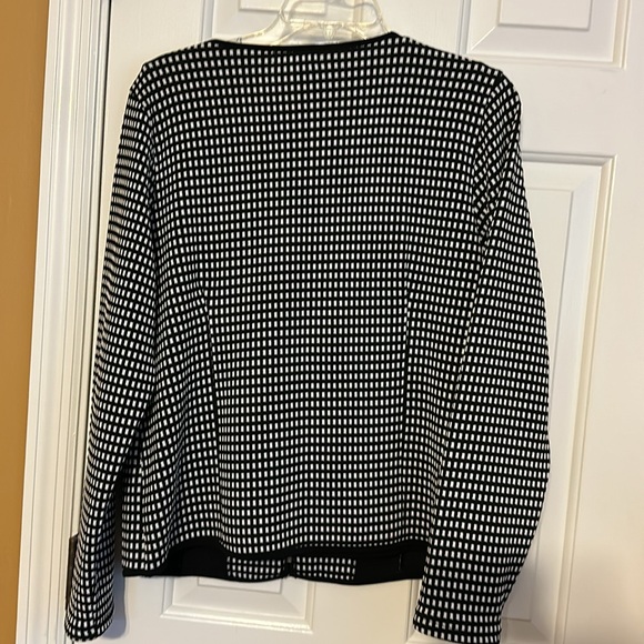 2 piece tank and jacket - Picture 2 of 3